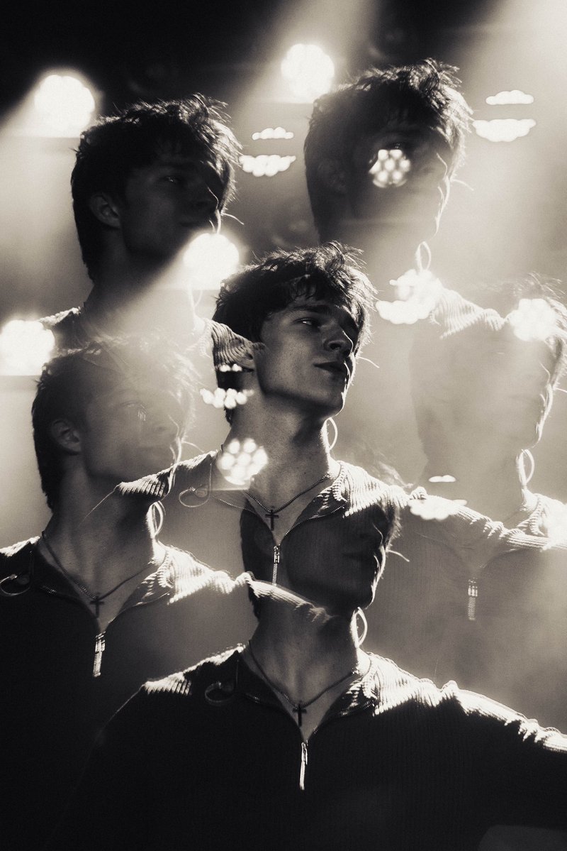 Alex Sampson ✞ tweet media