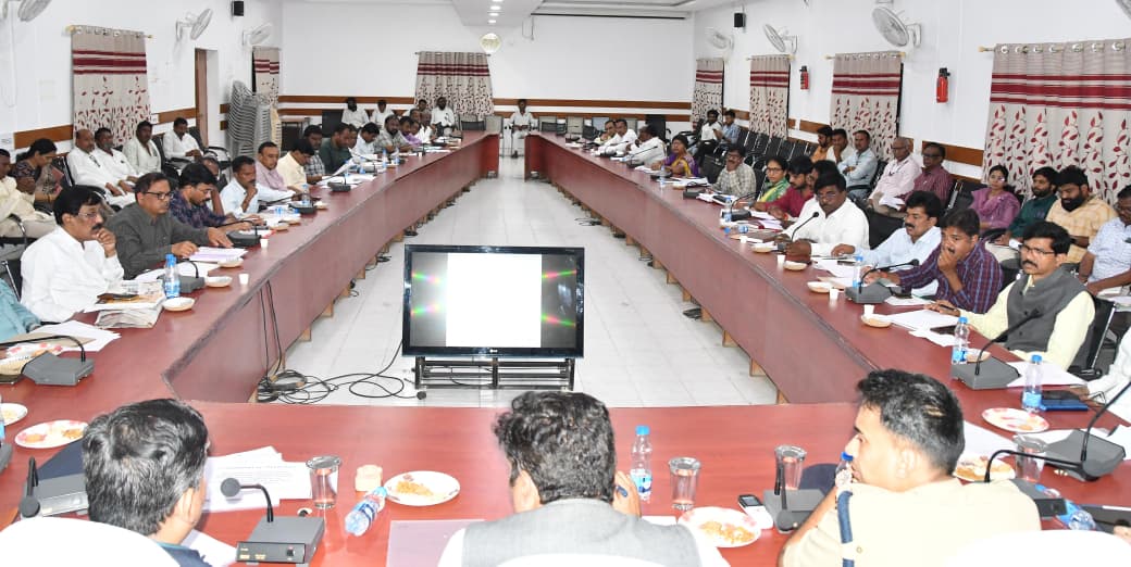 Collector Adilabad tweet media