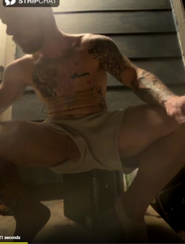 Who is this hot guy from Stripchat?