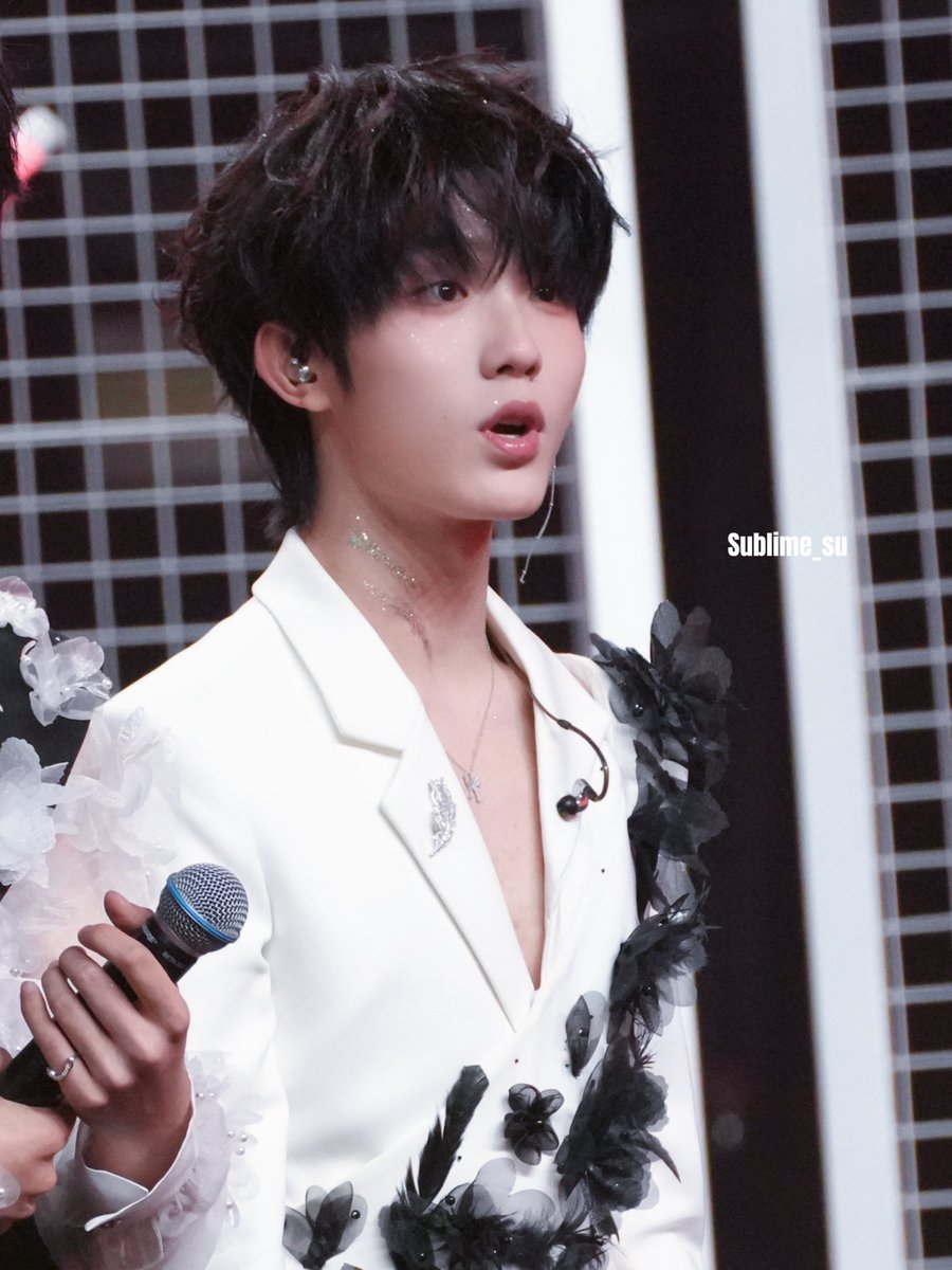 Sublime_su tweet media