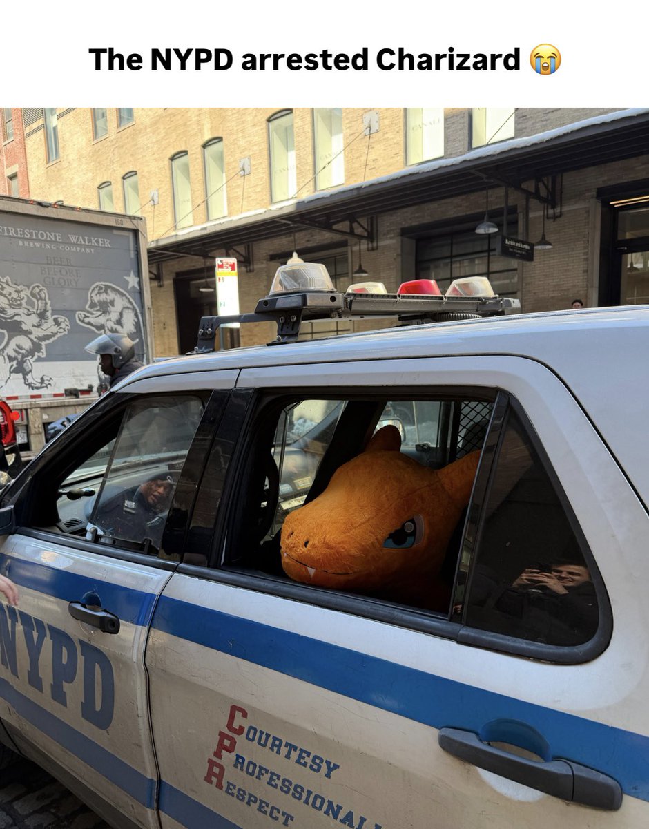 Collectors Card tweet media