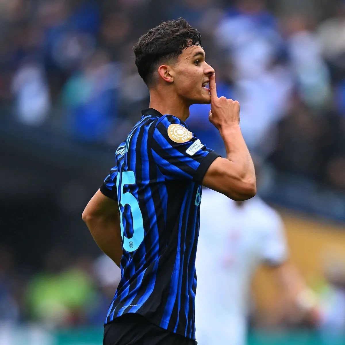 Noticias tristes desde Argentina:

Valentín Carboni, que solo tiene 20 años y que marcó un gol en el Mundial de Clubes, se rompió los ligamentos cruzados de su rodilla derecha.

¿Su anterior lesión? Ligamentos cruzados de la rodilla izquierda.

No sé cómo evolucionará su carrera.