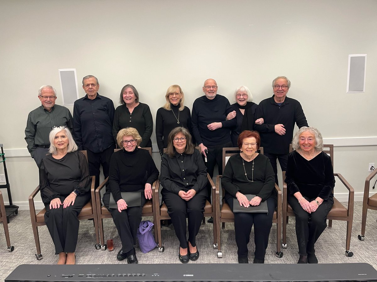 GurwinJewish's tweet image. What a wonderful performance by our Fountaingate Gardens Choir! This talented community ensemble is led by Steven, one of our newest members, who has already made such a positive impact.

#LifePlanCommunity #IndependentLiving #FountaingateFeeling  #Commack #LongIsland