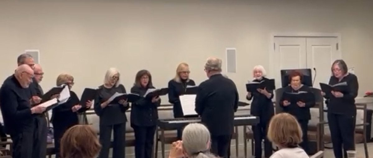 GurwinJewish's tweet image. What a wonderful performance by our Fountaingate Gardens Choir! This talented community ensemble is led by Steven, one of our newest members, who has already made such a positive impact.

#LifePlanCommunity #IndependentLiving #FountaingateFeeling  #Commack #LongIsland