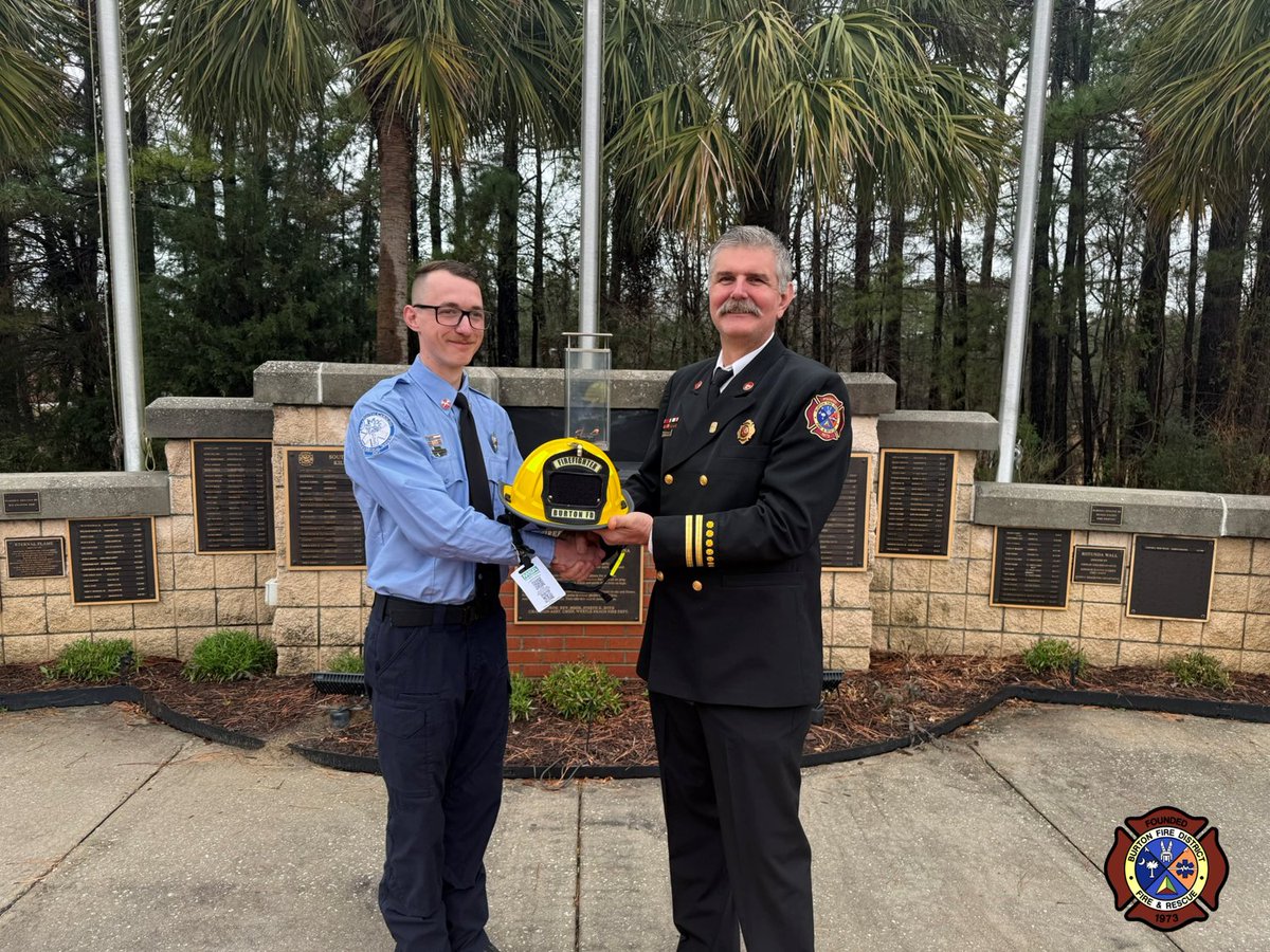 BurtonFire_SC tweet media