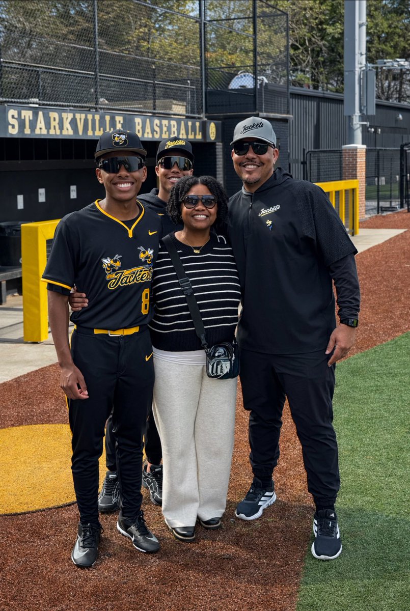 Chris Pulliam tweet media