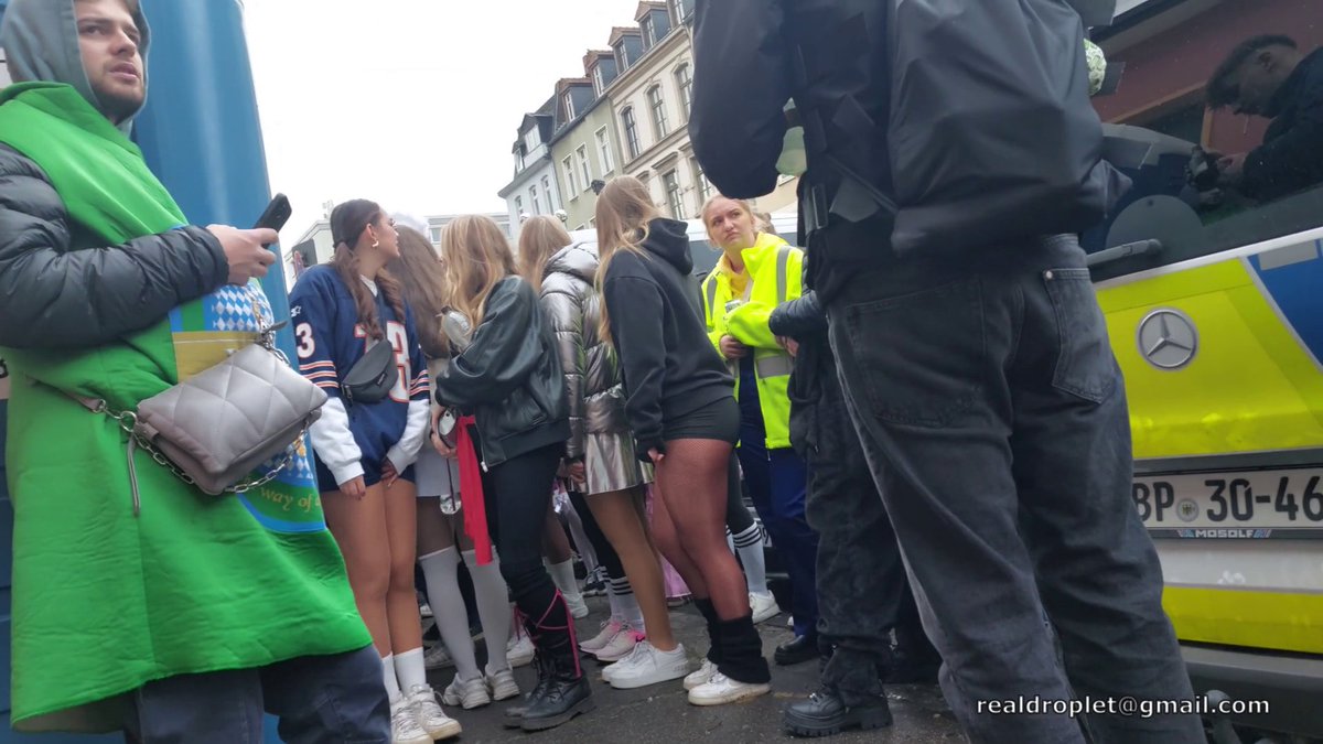 RealDroplet tweet media