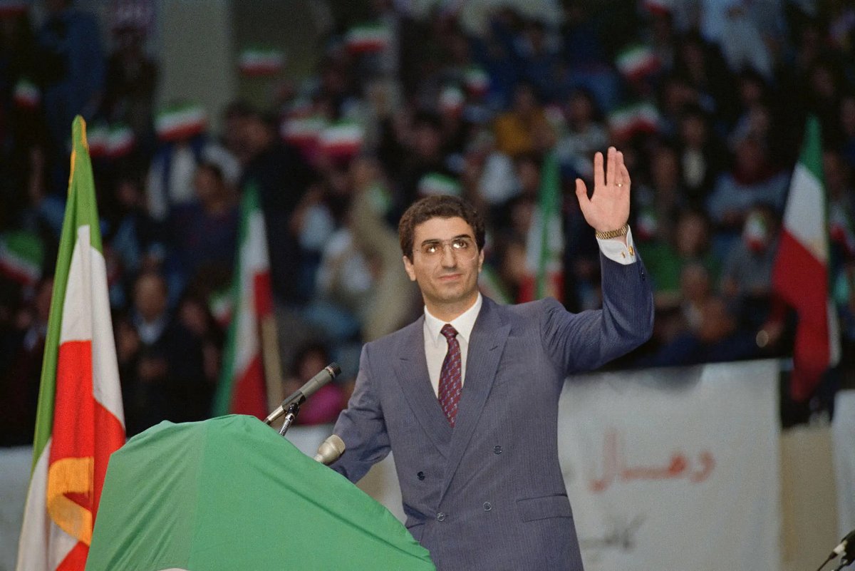 History In Pics tweet media