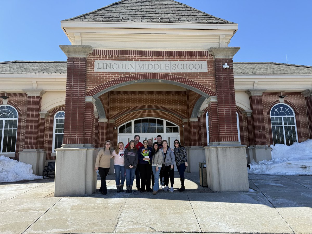 Lincoln Middle School tweet media