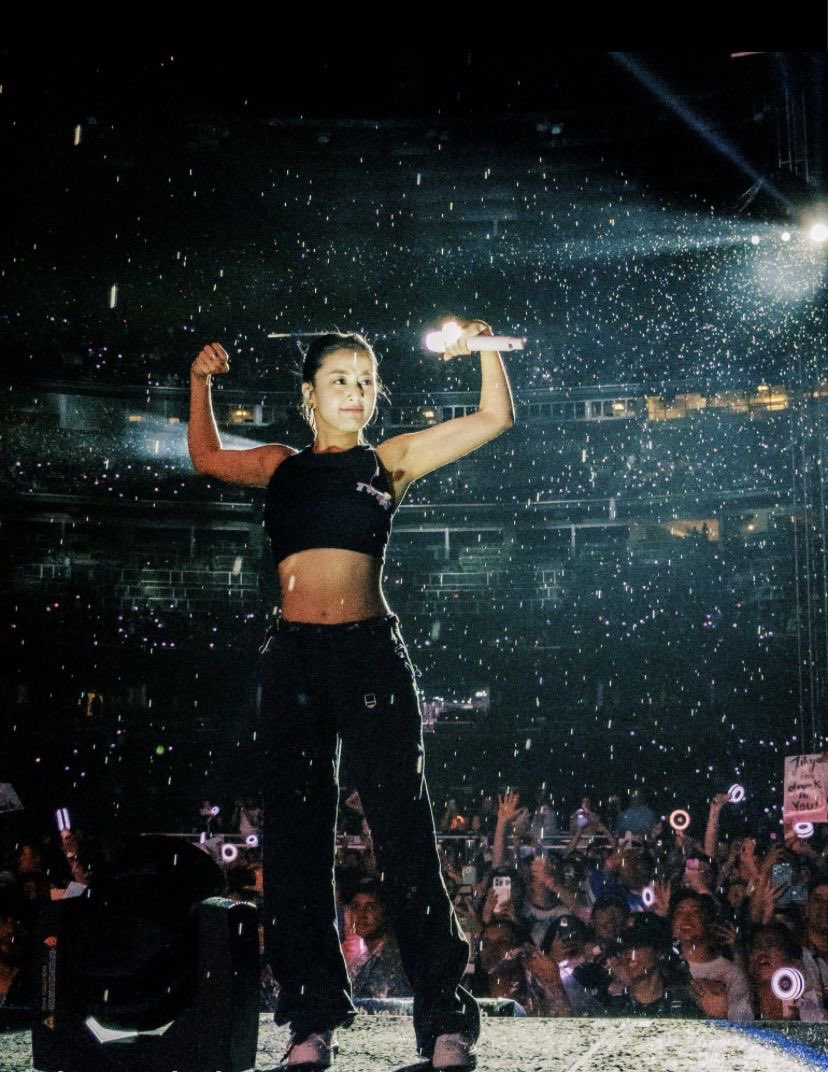 Lesborigatoni tweet media