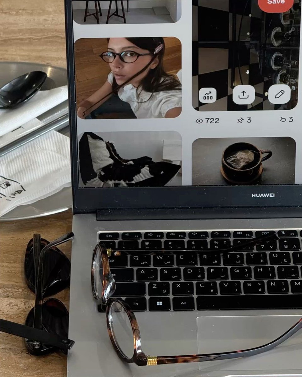 the end of a busy week 🖤