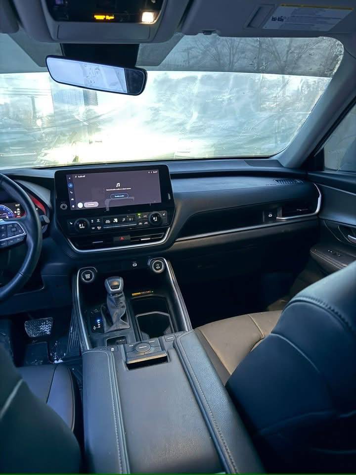 QUICK SALE

2024 Grand Highlander Limited 

470k cedis including shipping