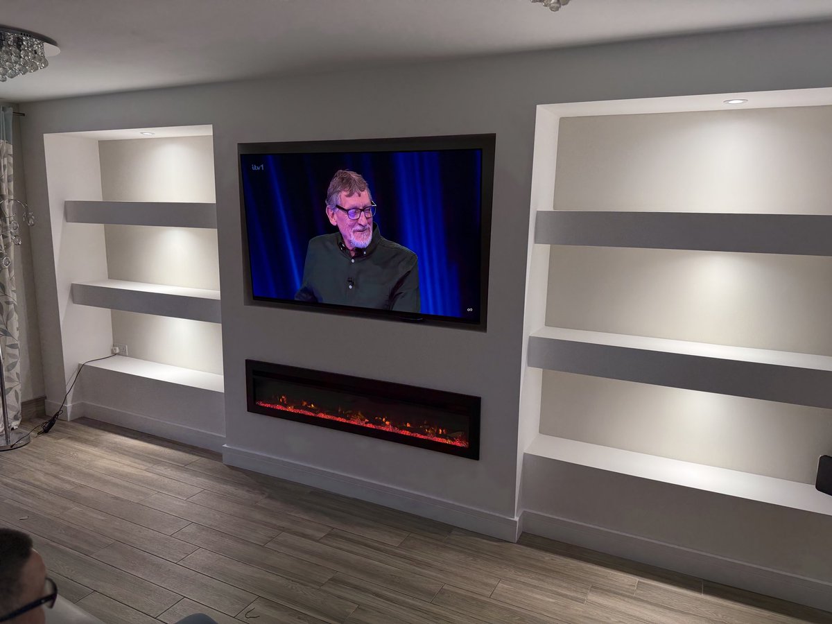 Steve Lewis tweet media