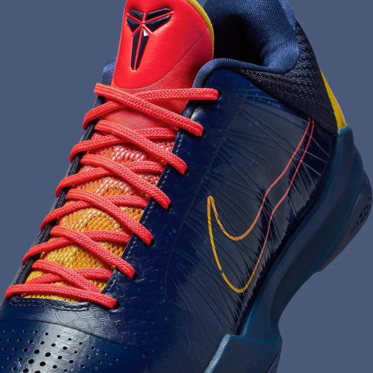JustFreshKicks tweet media