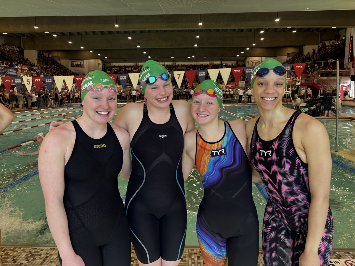 The Aqua Saints are advancing to the OHSAA D1 State Finals tomorrow! 🌊💚
🌊 Maddie Roos | 50 Free
🌊 Josie Aull, Maddie Roos, Maura Dickman and Camille Smitherman | 200 Free Relay

#GoSaints