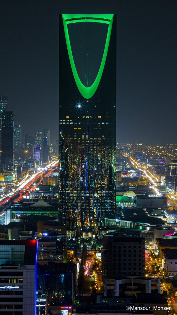 وصلت بحمد الله إلى عاصمة العز.. الرياض 🇸🇦❤️✨ #الرياض #السعودية 💚🇸🇦