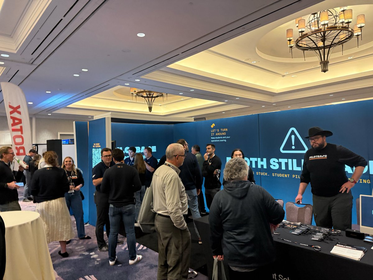 Flight Schedule Pro tweet media