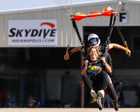 Skydive Indianapolis tweet media