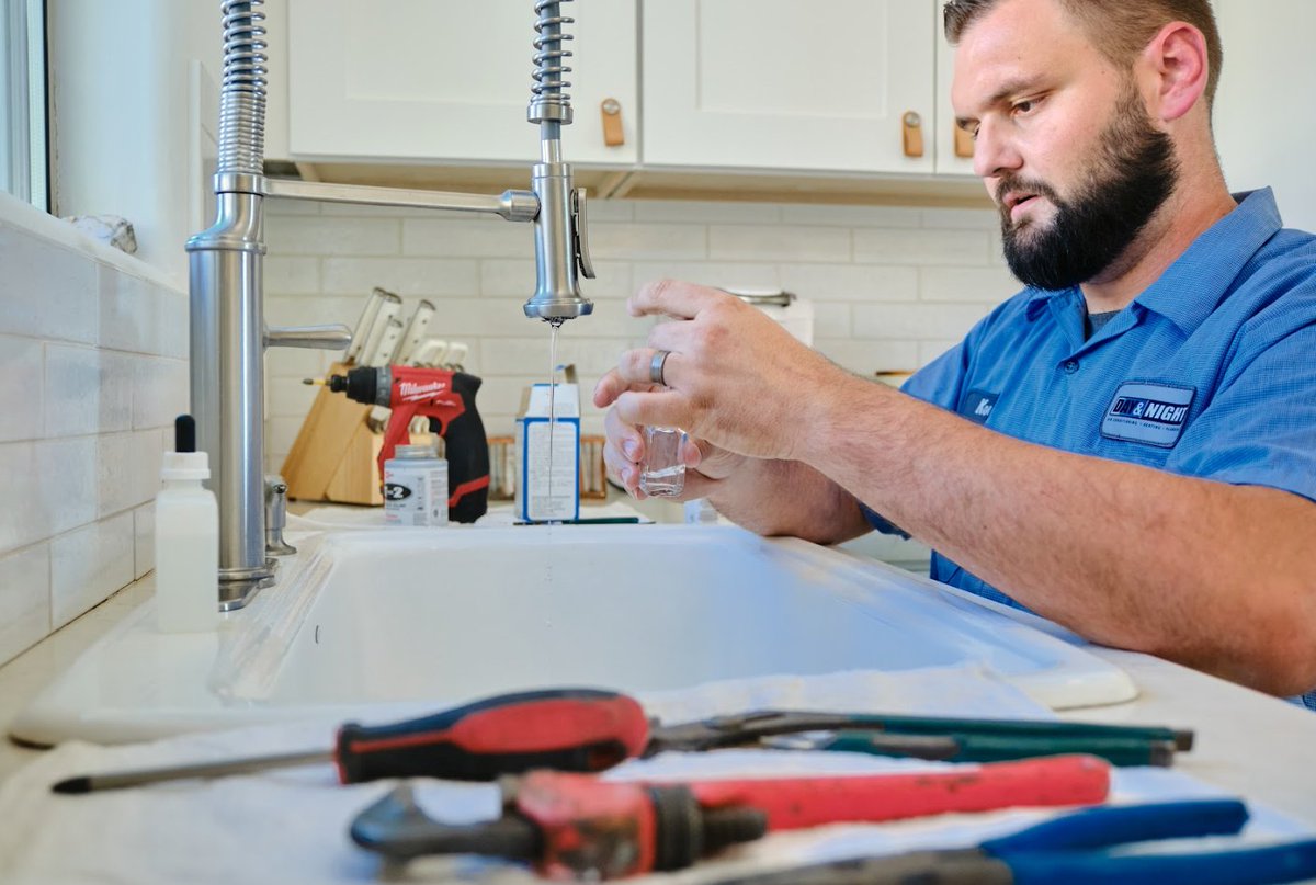 DayandNightHVAC's tweet photo. What’s really in your water? 💧
Get a professional water quality test 
for just $26. Peace of mind starts here.
📱Call now (623) 900-7833 https://t.co/Z31zb9kwrl
