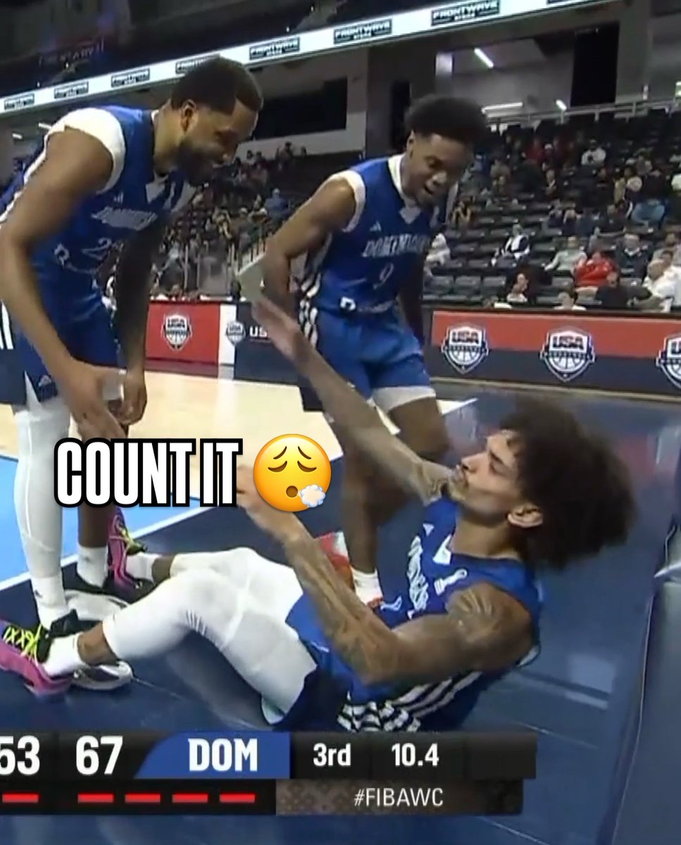 AmeriCup's tweet image. Choque duro, canasta convertida y celebración con flow dominicano 🇩🇴😎  

#FIBAWC x #StepItUp