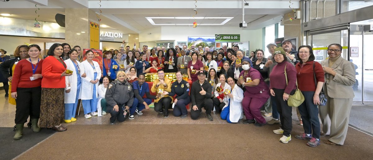 NYCHealthSystem's tweet image. In honor of #ThankAResident, NYC Health + Hospitals celebrates our #residents for their hard work and dedication to our patients and the communities they serve. We are grateful that you chose to train with us and for the meaningful impact you make across our system. We look