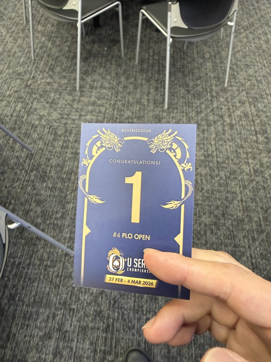 クマノミ tweet media