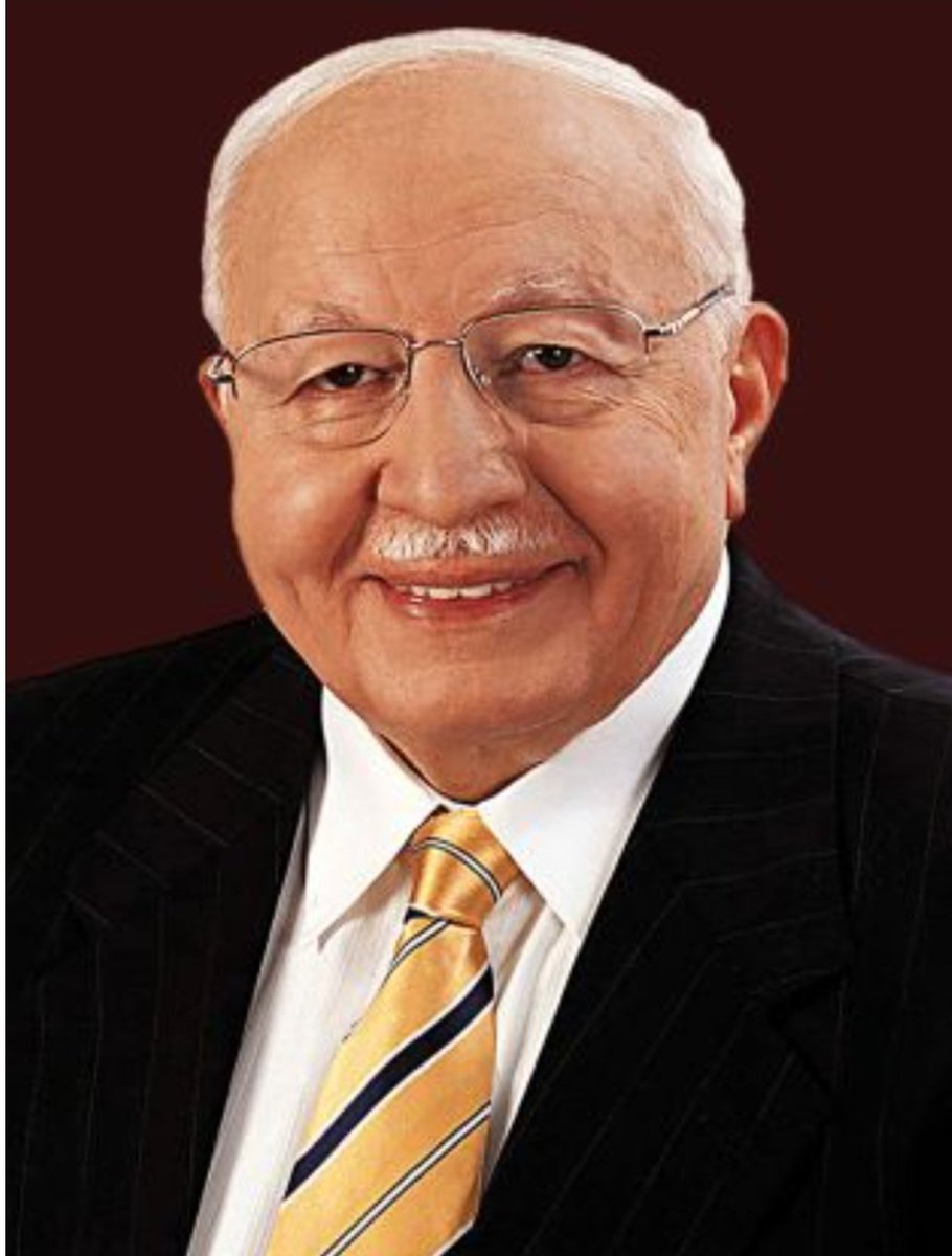 eyup_unal's tweet photo. İlim, Fikir, Devlet ve Dava adamı, Milli Görüş hareketinin mimarı Prof.Dr. Necmettin ERBAKAN hocamızı vefatının sene-i devriyesinde Rahmet, minnet ve özlemle yad ediyorum.
Geçen zamanın her saniyesi seni haklı çıkarmaya devam ediyor.
Mekânın cennet olsun "Savunan Adam".
#ERBAKAN https://t.co/6QuZzbULVV