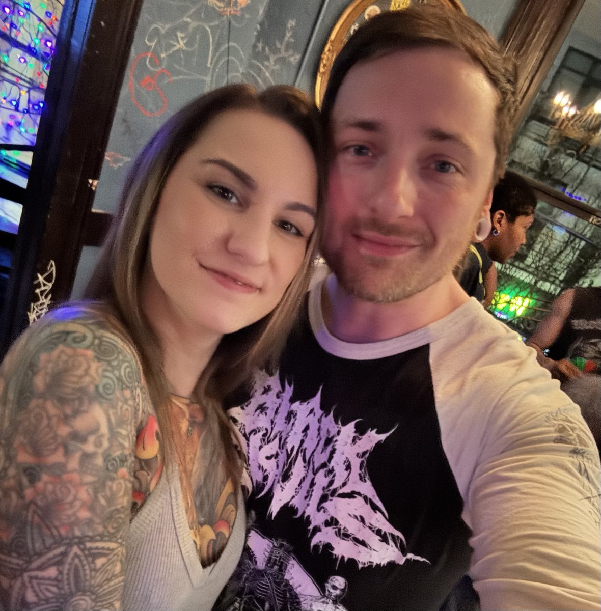 OLD MANtits tweet media