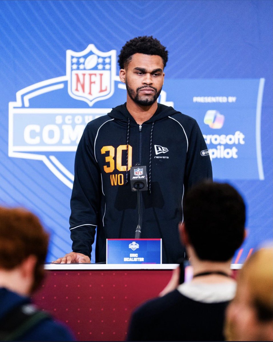 Agents Brandon and Brian Smart tweet media