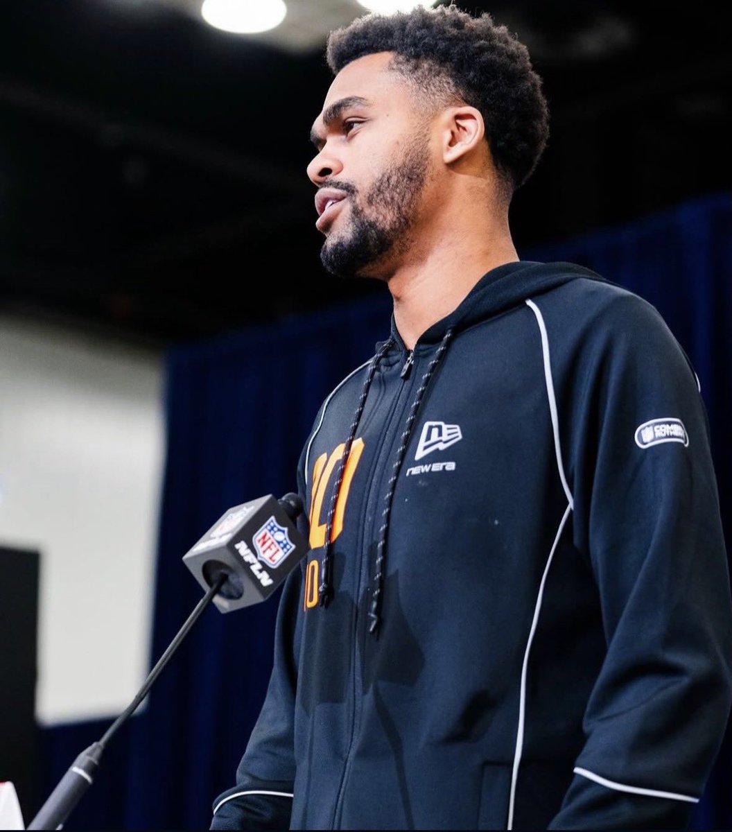 Agents Brandon and Brian Smart tweet media