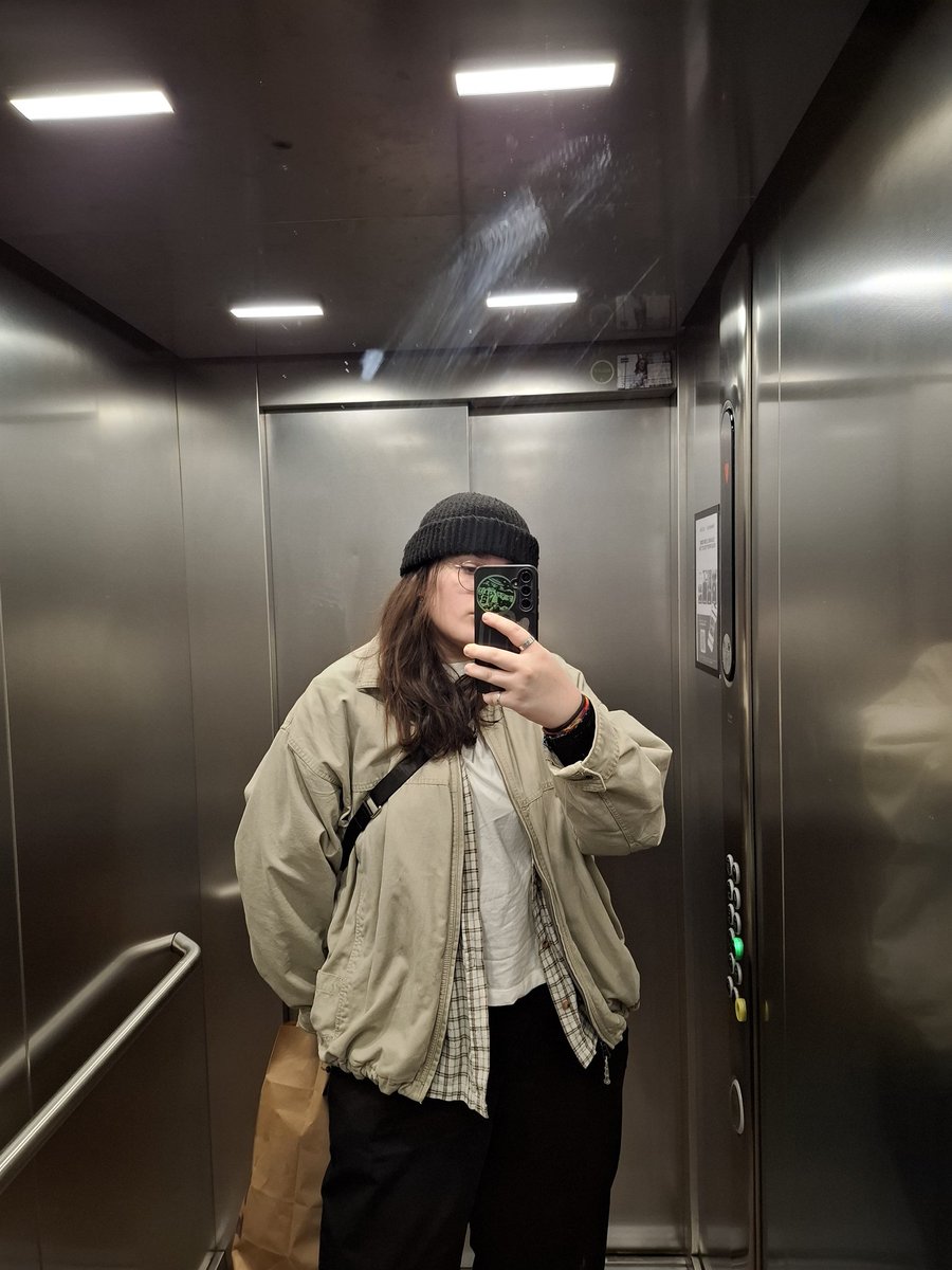 rhom aka rhomrhomfatiguée tweet media