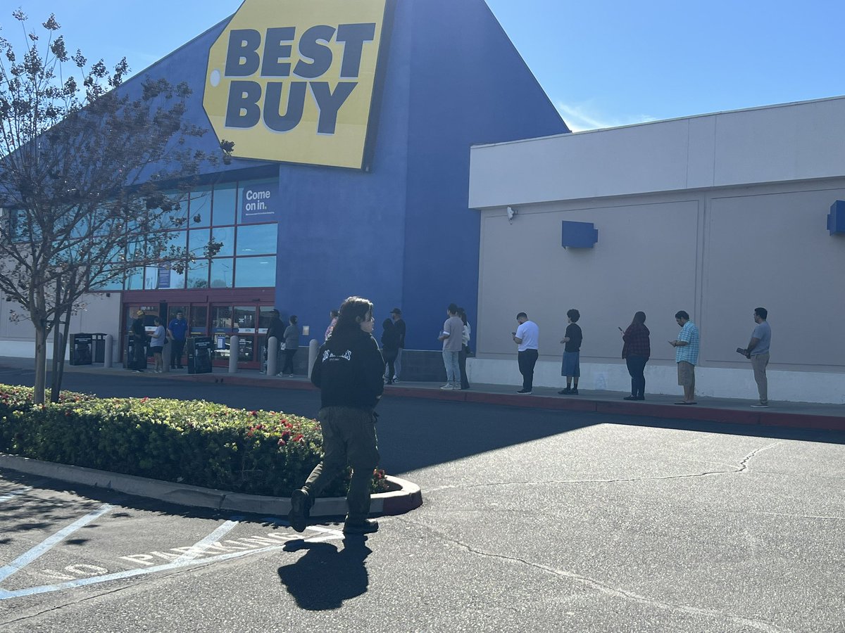 Mike Tran tweet media