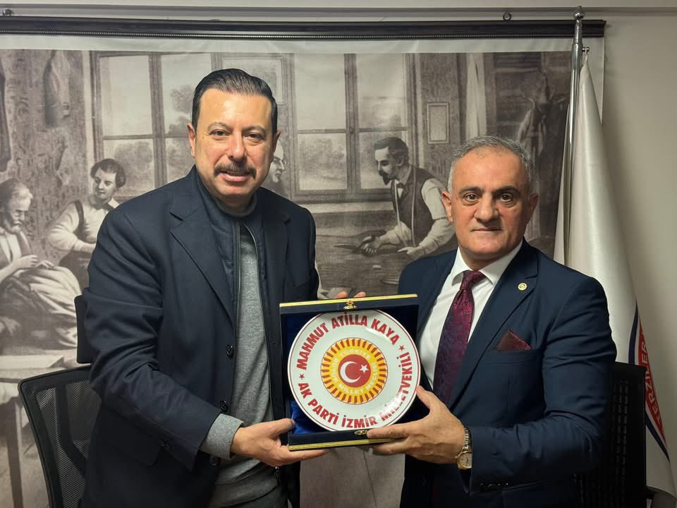 📍 İzmir Terziler ve Konfeksiyoncular Odası

İzmir Milletvekilimiz Sayın <a href="/MAtillaKaya/">Mahmut Atilla Kaya</a> ile birlikte, kongre sonrası yeniden başkanlığa seçilen İzmir Terziler ve Konfeksiyoncular Odası Başkanı Mustafa Güvenli ve yönetim kurulu üyelerine hayırlı olsun ziyaretinde bulunduk.

Yeni