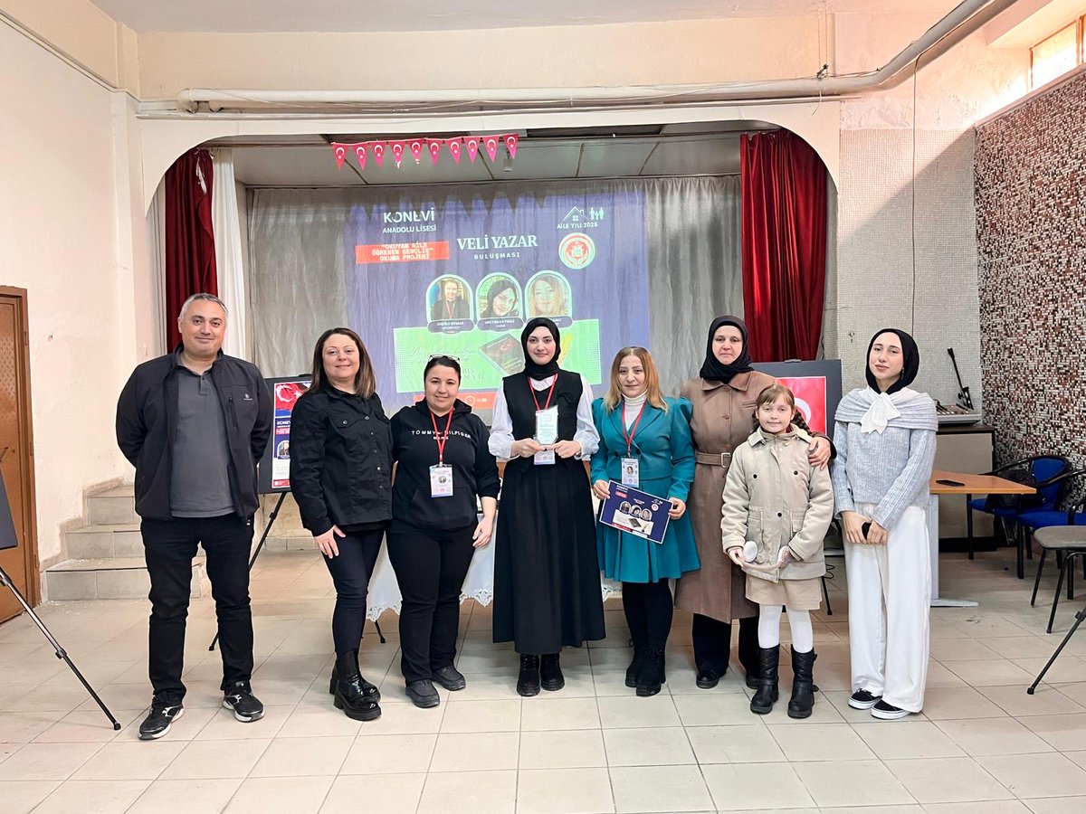 konevi_al's tweet photo. OKUYAN NESİLLER PROJESİ KAPSAMINDA “OKUYAN AİLE, ÖĞRENEN GENÇLİK” ETKİNLİĞİNDE VELİ-YAZAR-ÖĞRENCİ BULUŞMASI GERÇEKLEŞTİRİLDİ
Yazarımız Meltem Kaymaz’a teşekkür ederiz.
@tcmeb @Yusuf__Tekin @konyamem @gokhanmurat1 @selcukluilcemem @samisagdic @cedesturkiye @MeltemKaymaz4 https://t.co/9Xdepx3ZCX