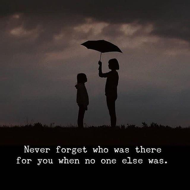 motivated_life1's tweet image. Who was there when you needed them? 
That's your Best Friend.

When you get the chance to reciprocate, be there for them.

#Inspirational, 
           #Motivational, 
                        #Priceless,  
                                   #Faithful!