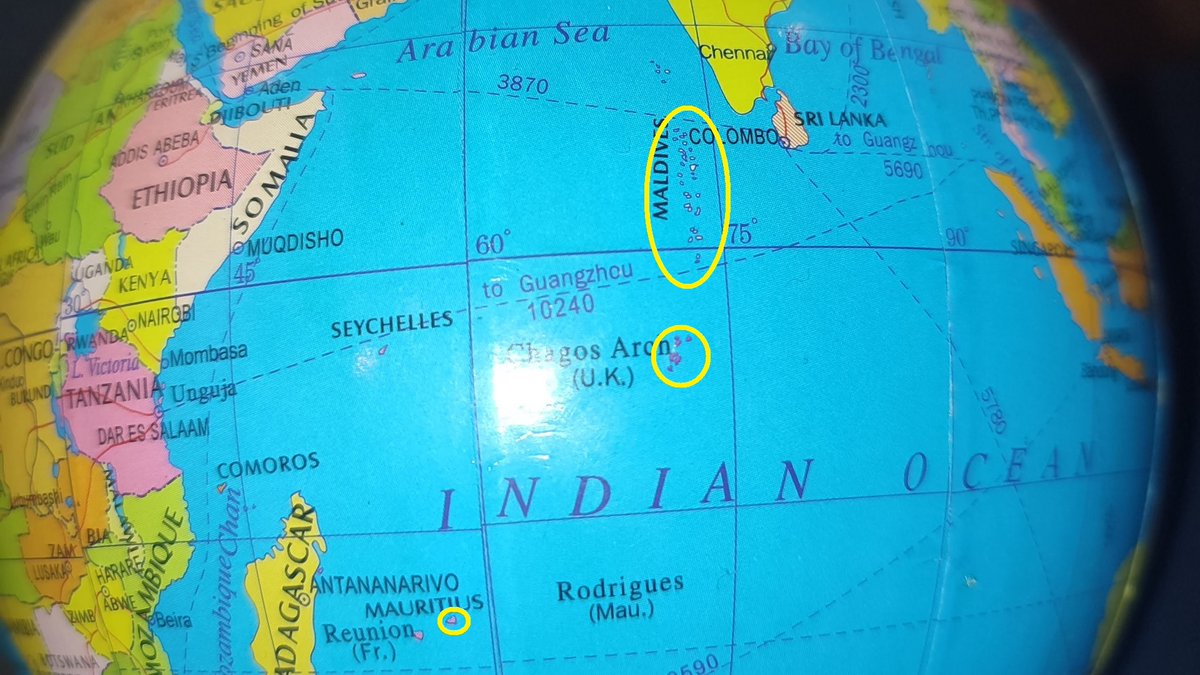 HughEaston's tweet photo. @RossKempsell Hardly surprising when you look on a map at how far Mauritius is from the islands, and how close the Maldives are. Mauritius is near Africa, Chagos is thousands of miles away in the middle of the Indian ocean. The whole deal is completely bonkers. https://t.co/4jtLDiUx4T
