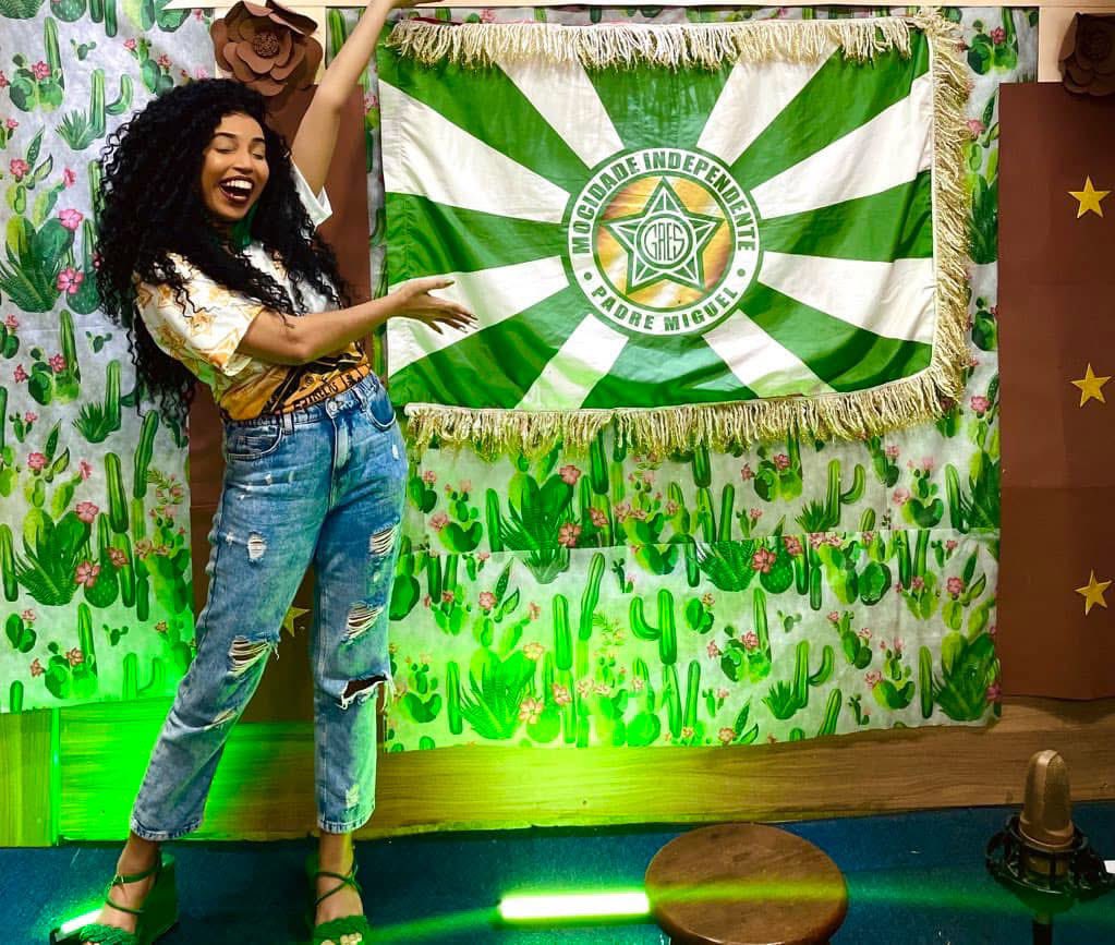MUITO OBRIGADA, <a href="/GRESMIPM/">Mocidade Independente</a> 

Você fez parte da mulher e da artista que me tornei. Foram anos de entrega, aprendizado e amor pelo samba que levarei comigo para sempre.
Hoje encerro esse ciclo com gratidão, cabeça erguida e caminhos abertos.

“Essa Nega Tem Poder! 💚💪🏽”