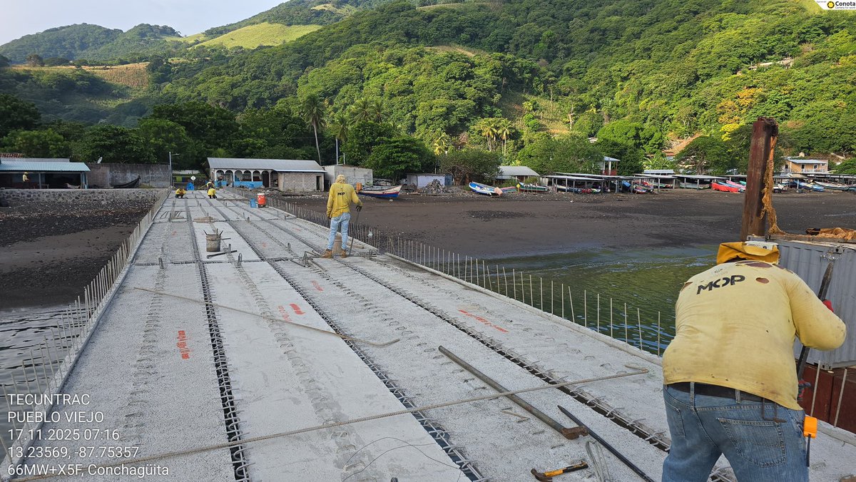 Muelle en Isla Conchaguita, La Unión.

Avanzamos🇸🇻
