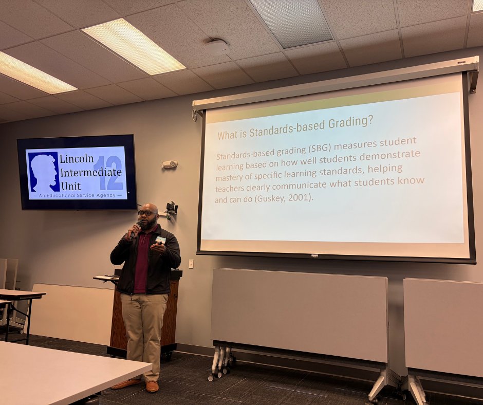 ME-SBG staff co-hosted a day-long professional development with Lincoln IU12 on Standards Based Grading with 20 participants. We're thrilled to see Standards Based Grading make an impact in schools across PA!
#mathempowerment #standardsbasedgrading #middlegrademath #matheducation