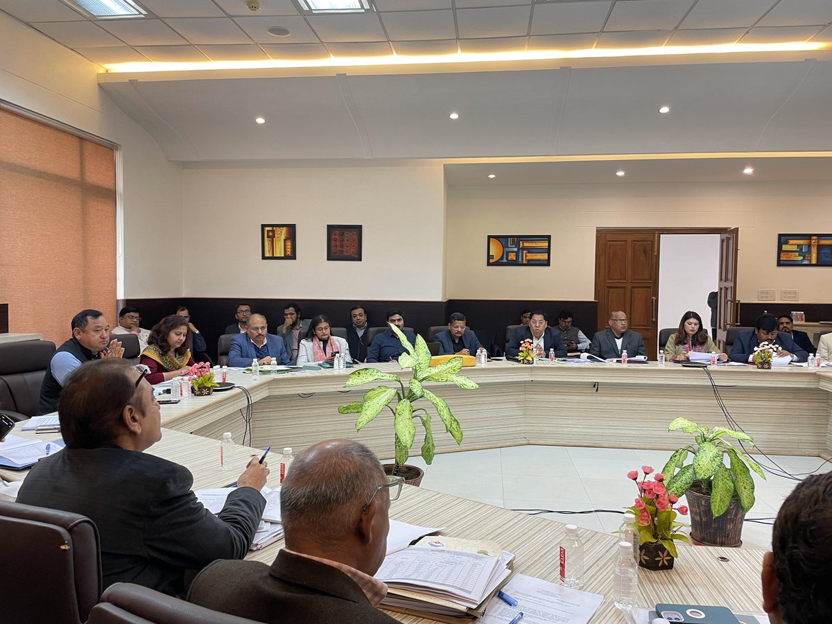 REAPUttarakhand's tweet photo. A review meeting on RD Department projects, including #REAPUttarakhand, was conducted under the chairmanship of Shri Dheeraj Singh Garbyal, Secretary Rural Development. https://t.co/w6fsaTdGrB