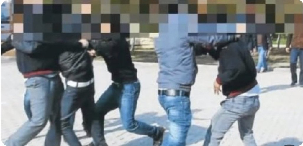 Malatya'da oruç tutmadığı gerekçesi ile bir kişiyi döven Elazığlı'nın da oruçlu olmadığı anlaşılınca Adıyamanlı bir vatandaş da Elazığlı'ya saldırdı. Adıyamanlı'da oruçlu olmayınca ortalık karıştı. Kavgaya karışan 7 kişiden hiçbirinin oruçlu olmadığı anlaşıldı.