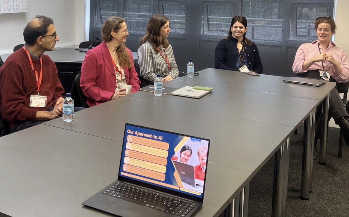 LEO Academy Trust tweet media