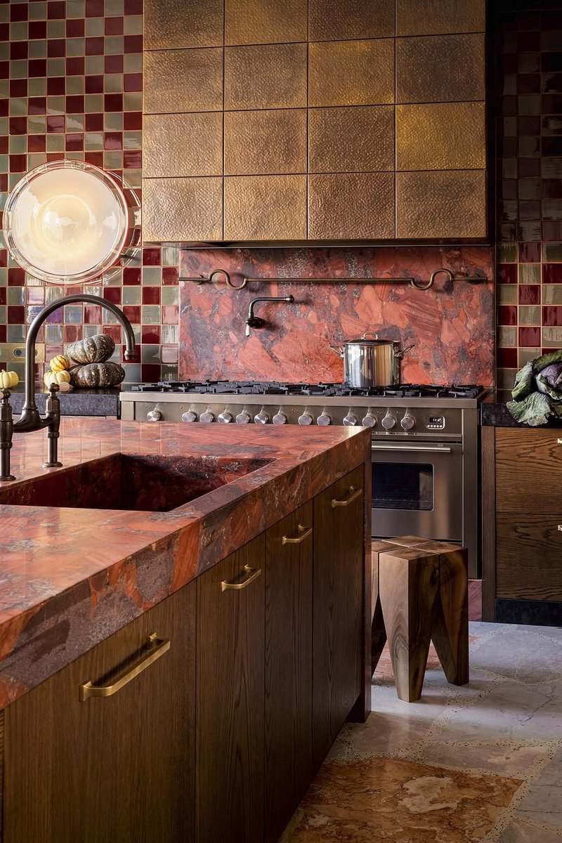 archivebycosmos's tweet photo. Can't stop thinking about this kitchen by Flack Studio https://t.co/U5VazwnAsz