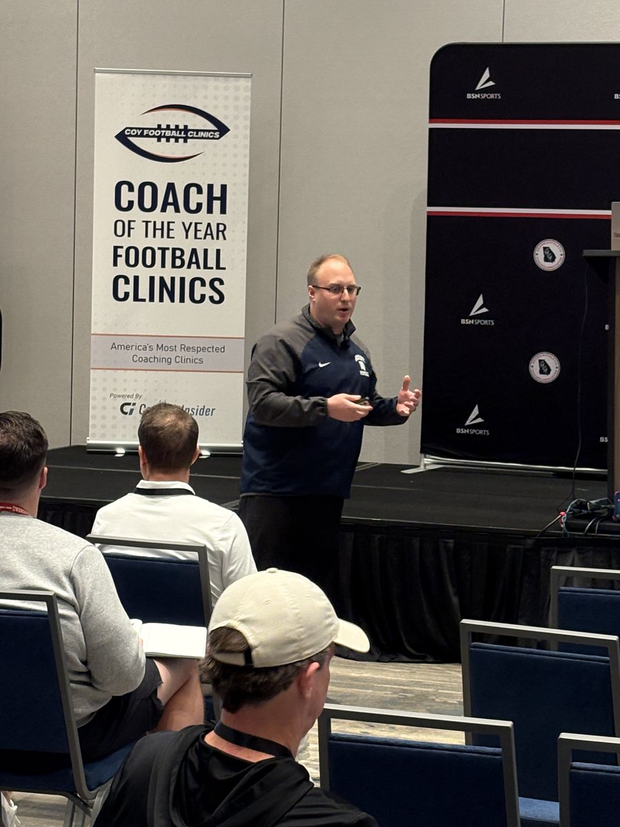 GFCAClinic's tweet photo. John Sikora
Berry
Offensive Coordinator

Berry Offense

#COYAtlanta #GFCAClinic #ClinicOfChampions https://t.co/ldTNIYSB2Q