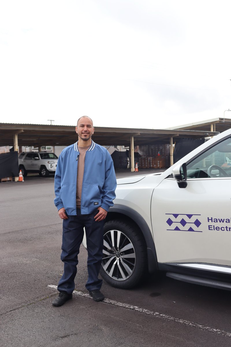 HIElectricLight's tweet photo. It’s #NationalEngineersWeek! We asked some of our engineers to share their stories, and today we highlight Miguel Urrea, one our our distribution planning engineers in Hilo. Miguel has been with @HwnElectric for ~4 years and studied at @csunorthridge. In his role, Miguel reviews customers who are adding PV/rooftop solar to their homes and customers who are adding load onto our electrical grid to make sure we have the capacity for projected growth. In his free time, Miguel also enjoys the outdoors, music, photography, and doing comedy improv shows!