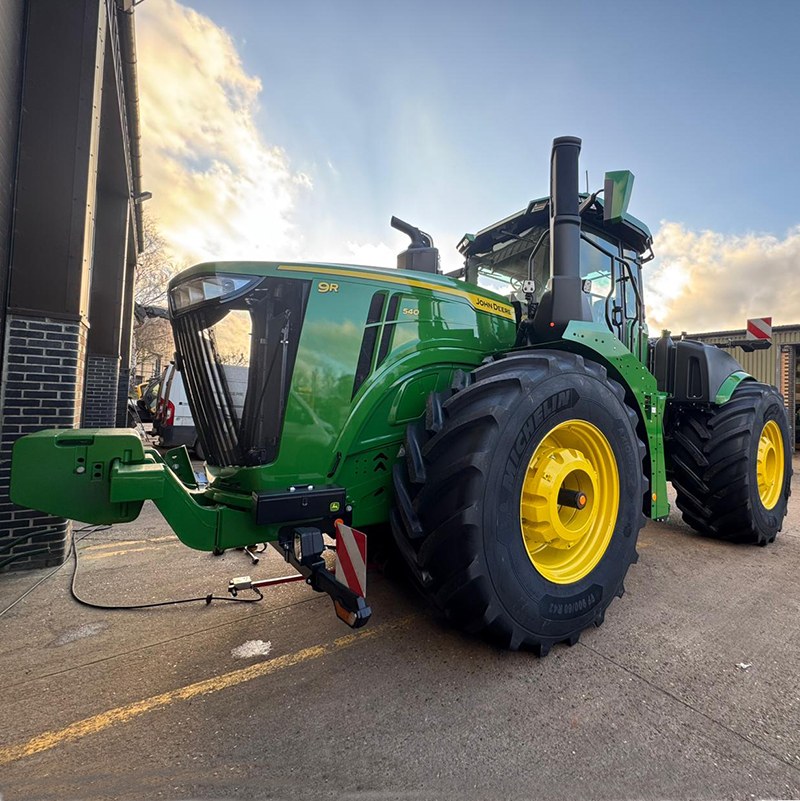 Bush Tyres tweet media