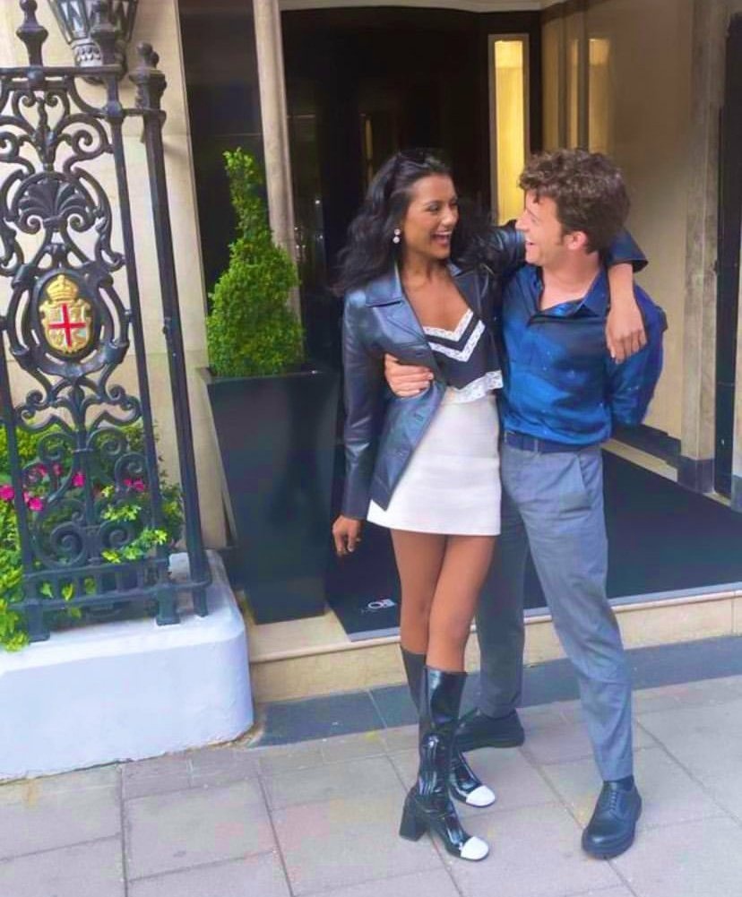 Katessbridg's tweet image. how it started                        how it’s going