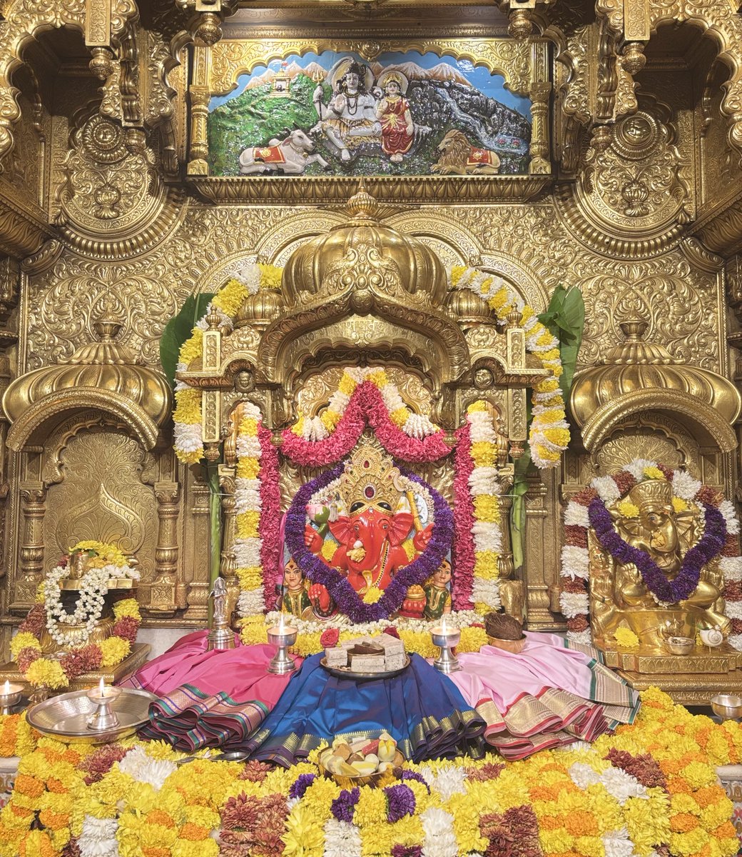 🙏 गणपती  बाप्पा मोरया 🌺मंगलमूर्ती मोरया 🙏२८/०२/२०२६
🙏Ganapati Bappa Moraya 🌺 Mangalmurti Moraya  🙏28/02/2026