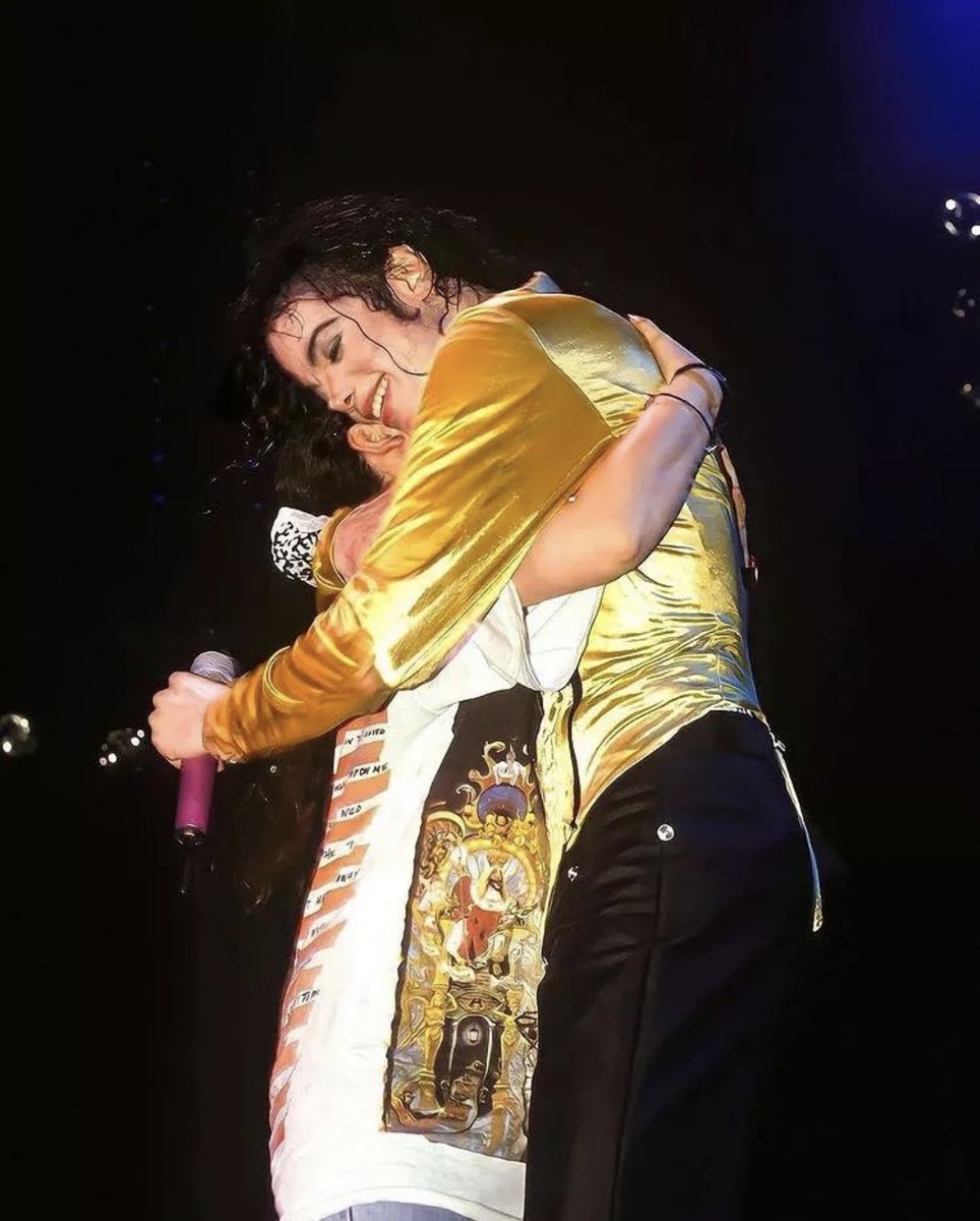 MJJCommunity tweet media