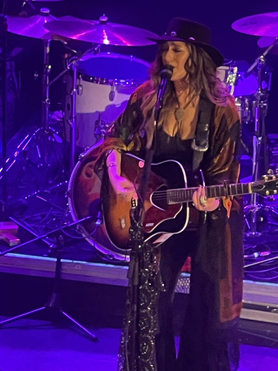 Michael Evans tweet media